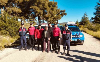 Korkuteli’nde kaybolan alzheimer hastası yaşlı adam için seferber oldular
