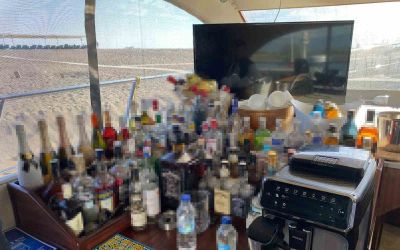 Teknede yetkisiz alkollü içecek satışına sahil güvenlik engeli
