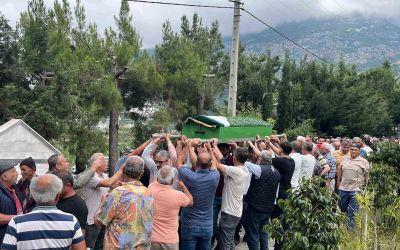 Denizli’deki faciada hayatını kaybeden Hayriye Arıkan, Alanya’da son yolculuğuna uğurlandı
