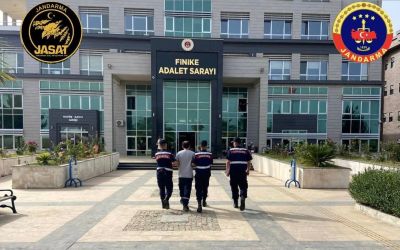 Antalya’da hakkında 21 yılı aşkın hapis cezası bulunan hükümlü yakalandı
