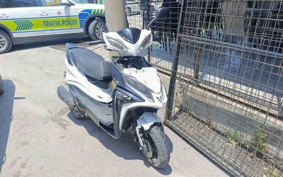 Manavgat’ta motosiklet ile otomobil çarpıştı: 1 yaralı
