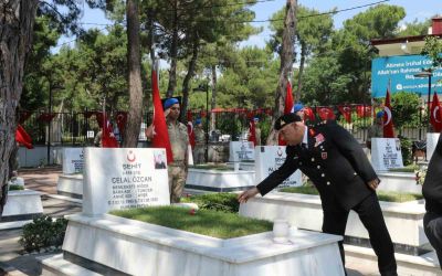 Antalya’da şehitler dualarla anıldı
