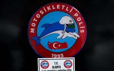 Alanya’da motosiklette 4 kilo esrar ele geçirildi
