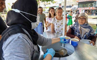 Antalya Büyükşehir Belediyesi’nden Muharrem ayı boyunca aşure ikramı
