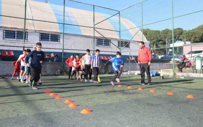 Aksu Belediyesi yaz spor kursları başlıyor
