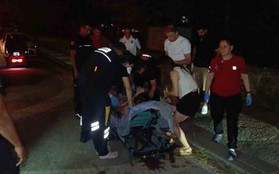 Genç kadının mazgala sıkışan ayağı itfaiye ekibi sayesinde kurtarıldı
