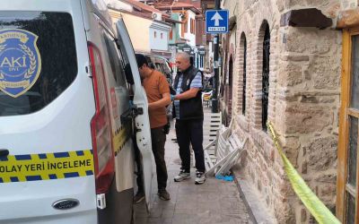 Antalya’da yaşayan Alman evinde ölü bulundu

