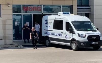 Tedavi gören babasına yastık almaya giderken kaza geçirdi, 15 günlük yaşam savaşını kaybetti
