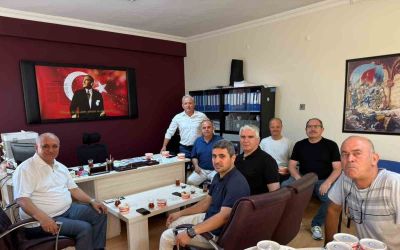 Eğitim Bir-Sen’den Geleneksel aşure ikramı
