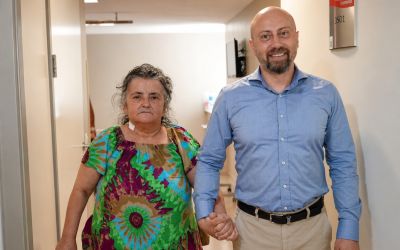 Sıkışmış göbek fıtığı hayatını tehdit etti, bağırsağında 40 santimlik kangren olluştu organları iflasın eşiğine geldi

