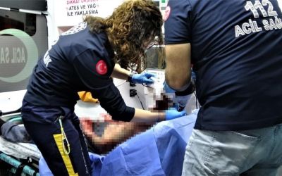 Eski eşi ve 10 günlük kocasını falçatayla yaralayan sanığa 25 yıl 6 ay hapis
