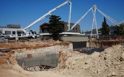 İnşaat şantiyesinde göçük: 2 işçi yaralandı
