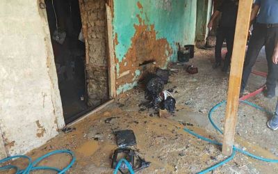 Kovada yakılan kağıtlar tekrar alevlendi, yangın eve sıçramadan söndürüldü
