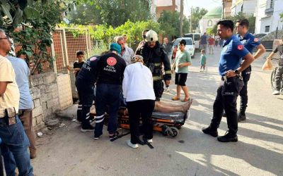 Antalya’da evde çıkan yangında 1 kişi dumandan etkilendi
