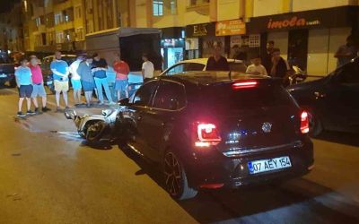 Antalya’da otomobil ile motosikletin çarpıştığı kazada 1 kişi yaralandı
