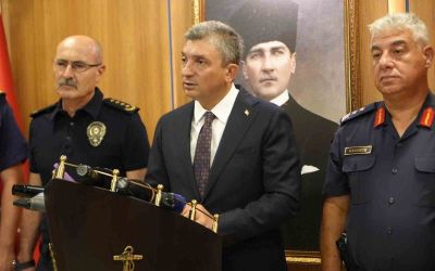Levant akıntısı Doğu Akdeniz’in kirliliğini Antalya kıyılarına taşıyor
