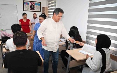 Kemer’de eğitime tatlı dokunuş

