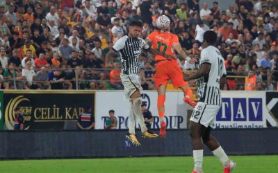 Trendyol Süper Lig: Corendon Alanyaspor: 1 - Beşiktaş: 0 (Maç sonucu)
