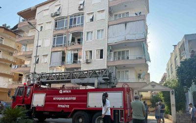 Ocakta unutulan yemek yangına neden oldu
