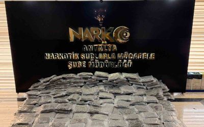 Antalya’da uyuşturucu operasyonu: 250 kilogram esrar ele geçirildi
