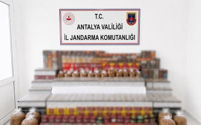 Manavgat’ta 36 bin makaron, 35 kilo kıyılmış tütün ele geçirildi
