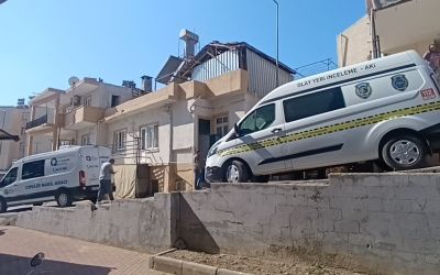 Manavgat’ta genç klima teknisyeni yalnız yaşadığı evde ölü bulundu
