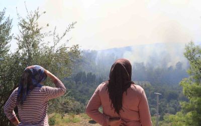 Antalya’da yangının 21. saatinde vatandaşın tedirgin bekleyişi sürüyor
