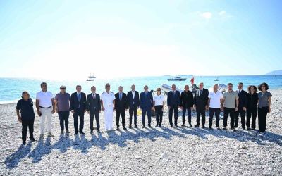 Tekirova Sahili’nde deniz yaşamını koruma çalışmaları başladı
