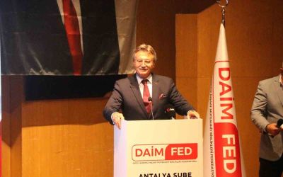 Eski Devlet Bakanı Kürşad Tüzmen: 