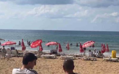 Alanya İncekum açıklarında deniz üzerinde hortum oluştu
