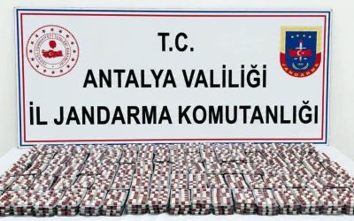 Antalya’da 6 bin 540 sentetik hap ele geçirildi
