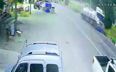 Yeni aldığı motosikletiyle kamyonun önünde sürüklendi, cenazeyi almaya gelen ağabeyi gözyaşlarına boğuldu
