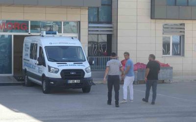 Tekne turuna çıktı, gece saatlerinde gözlerden kaybolan adamın cansız bedeni 4 gün sonra denizde bulundu
