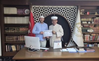 Alanya’da Alman vatandaşı Müslüman oldu, Ahmet ismini aldı
