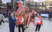 Antalya’da en süslü deve seçildi
