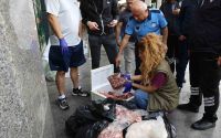 İzmir’den Antalya’ya yolcu otobüsüyle çöp poşetinde 300 kilo et gönderdiler
