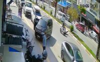 Huzurevi sakinine motosiklet çarptı
