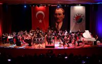 Müziğin genç yetenekleri Kepez’de yetişiyor
