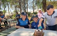 Doğum gününde polis oldu, hayalini yaşadı

