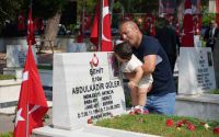 Antalya’da şehit annelerinin gözüyaşlı duaları 15 Temmuz’un acısını tazelendi
