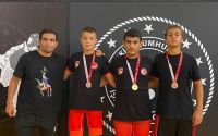 Manavgat Belediyesi Güreş Kulübü’nde minik sporculardan madalya yağmuru
