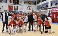 Paşa’nın Sultanları lige dönüyor
