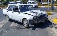 Manavgat’ta Tofaş otomobille çarpışan motosikletli ağır yaralandı
