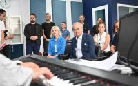 Kepez Belediyesi’nden Şehit Celal Özcan Anadolu Lisesi’ne müzik sınıfı
