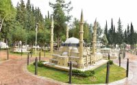 Türkiye’nin 81 ilindeki mimari eserler minyatürleriyle sergileniyor
