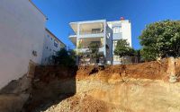 Antalya’da kazı sırasında toprak kayması yaşanan alan görüntülendi
