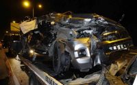 Antalya’da kamyonla çarpışan pikap hurdaya döndü: 1 yaralı
