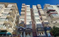 Apartman dairesinde çıkan yangın korkuttu
