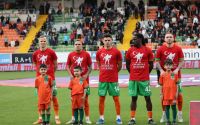Trendyol Süper Lig: Corendon Alanyaspor: 2 - Kocaelispor: 0 (İlk yarı)
