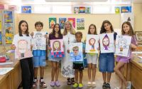 Manavgat’ta çocuklar kendi karikatürlerini çizdi
